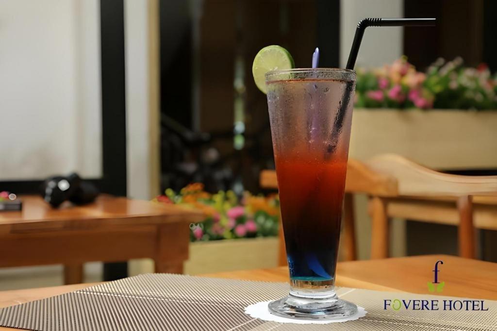 Fovere Hotel Palangkaraya Kültér fotó