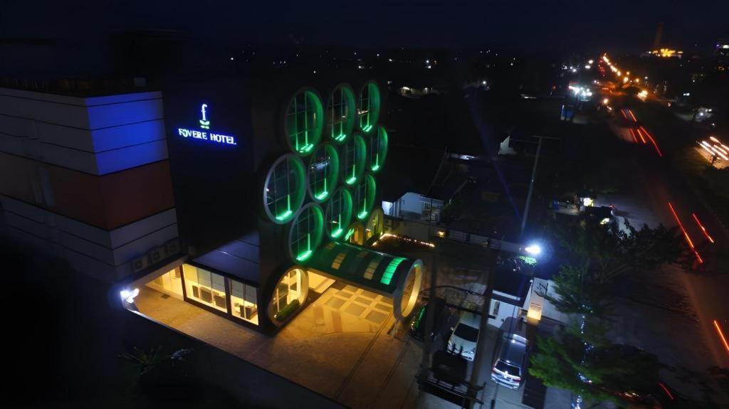 Fovere Hotel Palangkaraya Kültér fotó