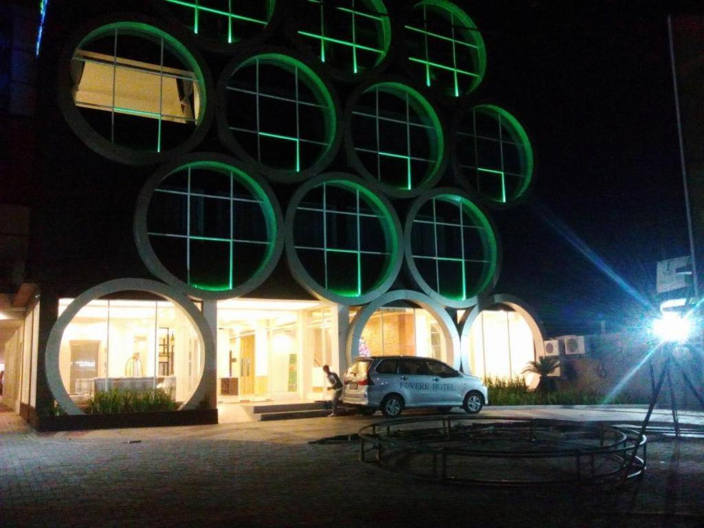 Fovere Hotel Palangkaraya Kültér fotó