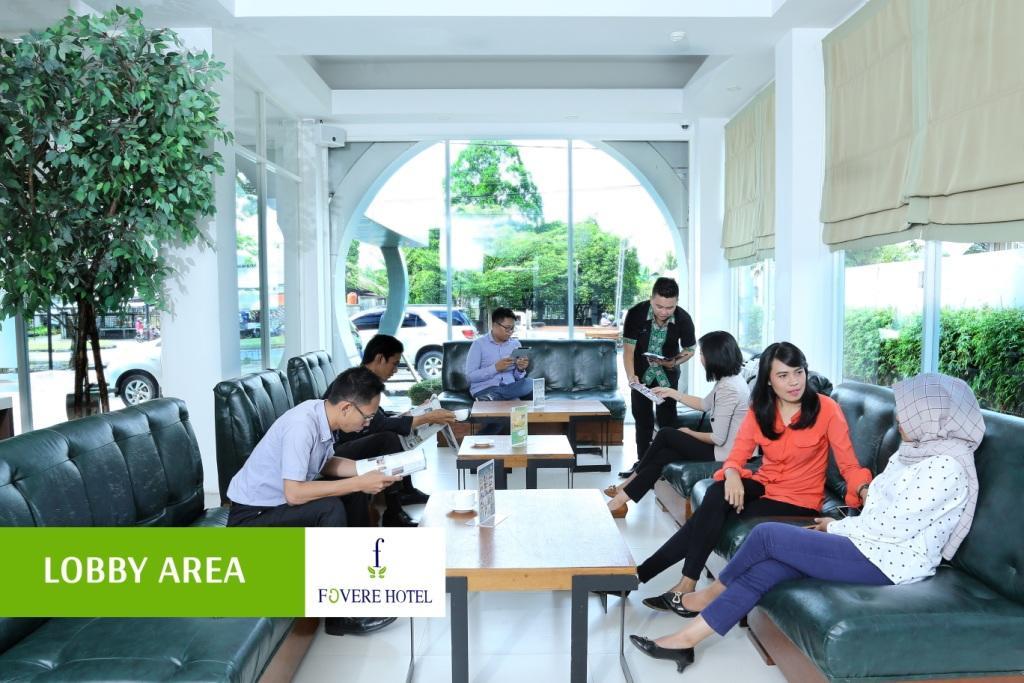 Fovere Hotel Palangkaraya Kültér fotó